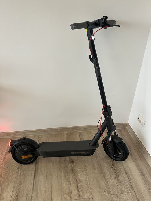 Trotineta Electrica Xiaomi 5 29 la Ora Putin Folosita
