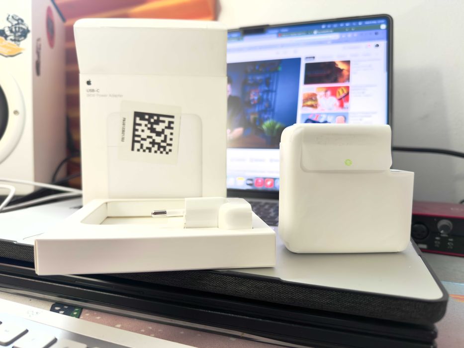 Apple - Power Adapter, USB-C 96W