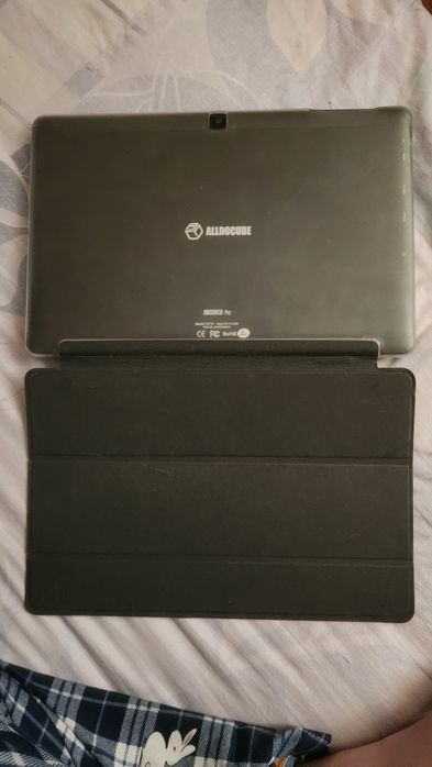 Планшет Allcube 2 в 1 Андроид+ Виндовс