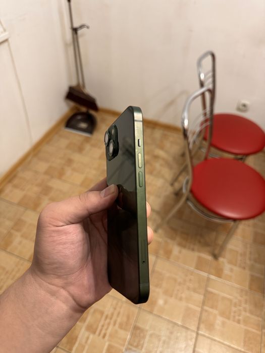 iPhone 13 128GB. В Отличном состоянии !