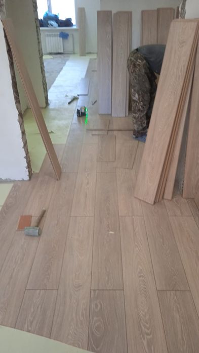 Штукатурка.Кафель.Левкас.Обой.