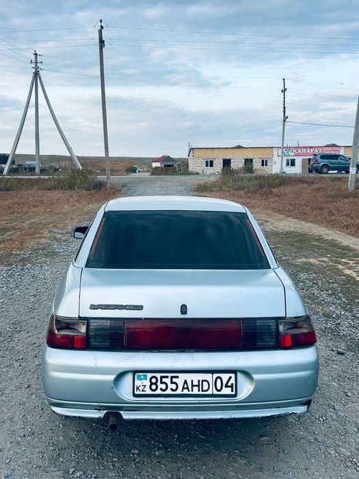 Продам машину 2110