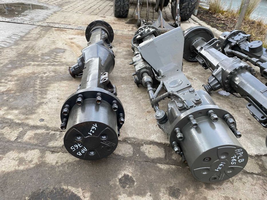 Axa fata Liebherr A912 A904 -ZF APL B 765