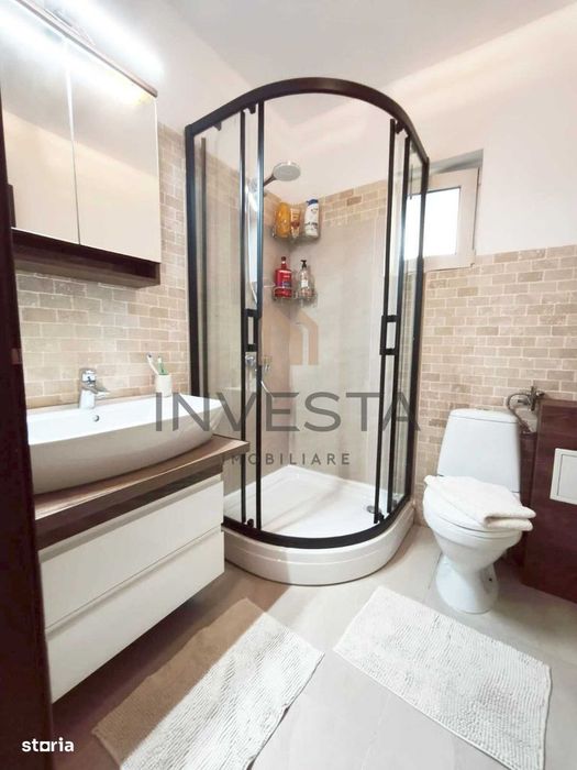 Apartament 4 camere 92 mp utili cu terasa 105 mp,parcare, Intre Lacuri