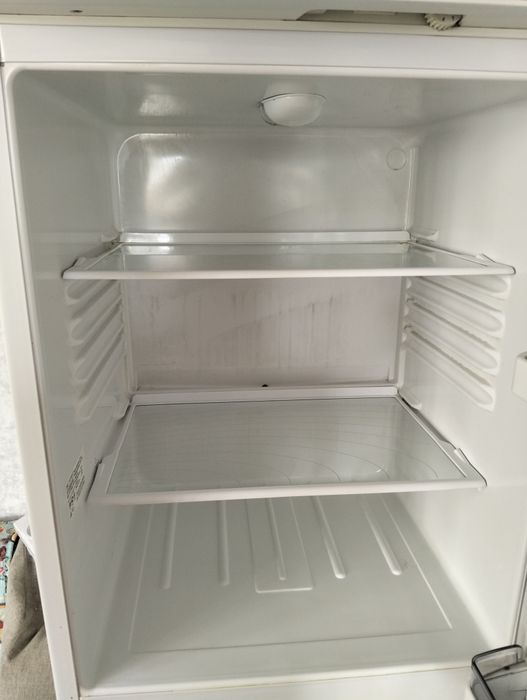 Продам холодильник б/у