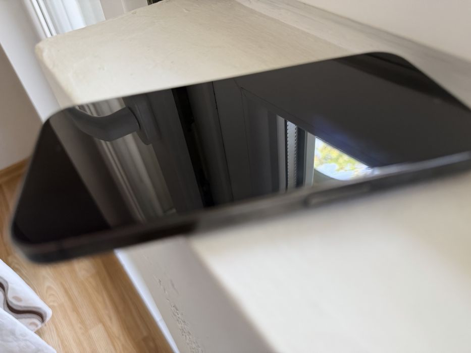 Iphone 15 pro se vinde