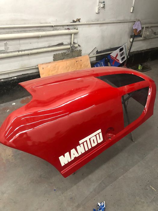 Капот на погрузчик manitou mlt