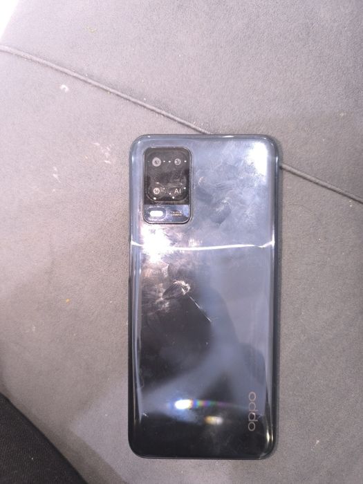 Oppo a54. В хорошем состоянии.
