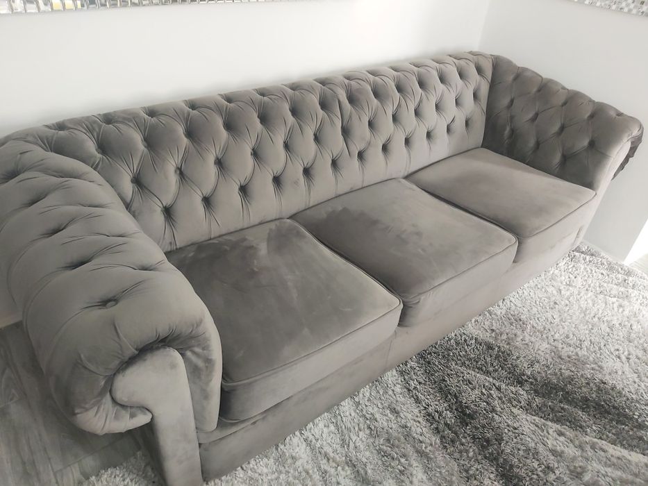 2 Canapele chesterfield