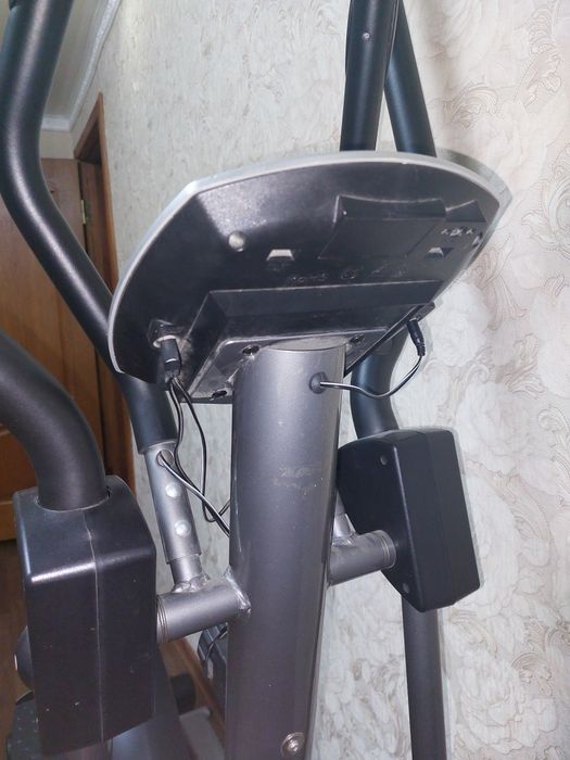 Продам тренажер эллипс