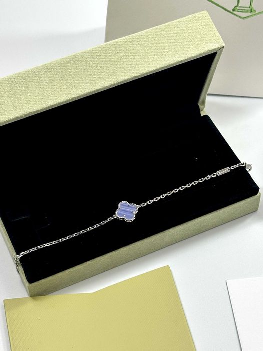 Bracelet Van Cleef & Arpels 1 motif White Gold 750 Chalcedony