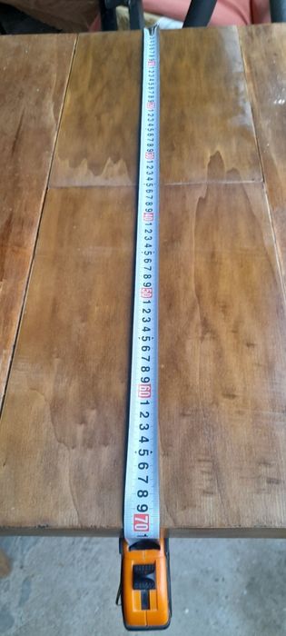 Трапезна маса ръзгаваема