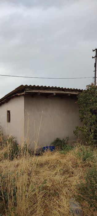 Продаётся дачный участок с домом