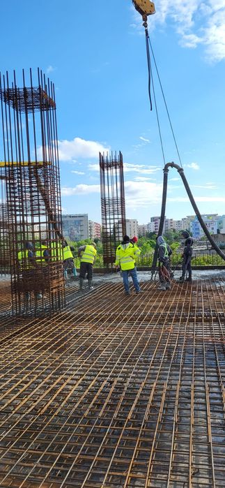 INCHIRIERE Pompa beton RADIER ! Debit 60mc/h 350ml coloana DN125