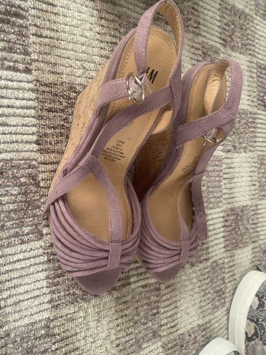 Sandale cu platformă noi,marimea 40,h&m