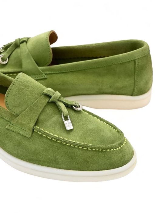 Дизайнерски дамски мокасини