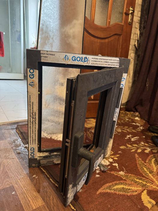 Продам аллюминиевые окно