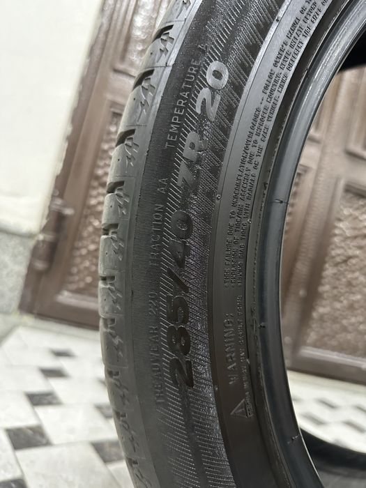 Michelin Latitude Sport 3. Две задние шины.