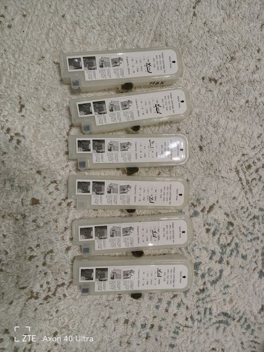 Продам картриджи пустые новые на плоттер