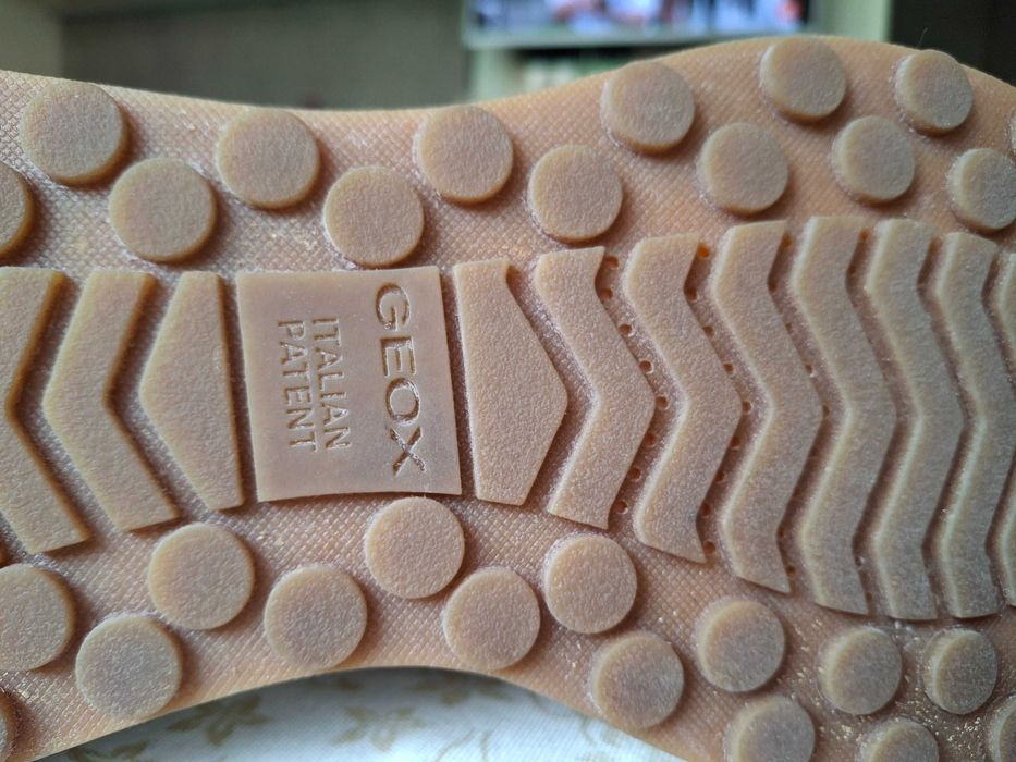 Дамски маратонки GEOX 41