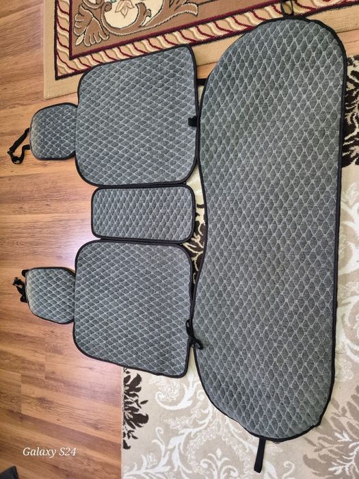 Чехол универсальный для машины