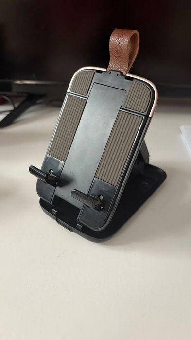 Suport pliabil pentru tabletă / telefon – reglabil, compact