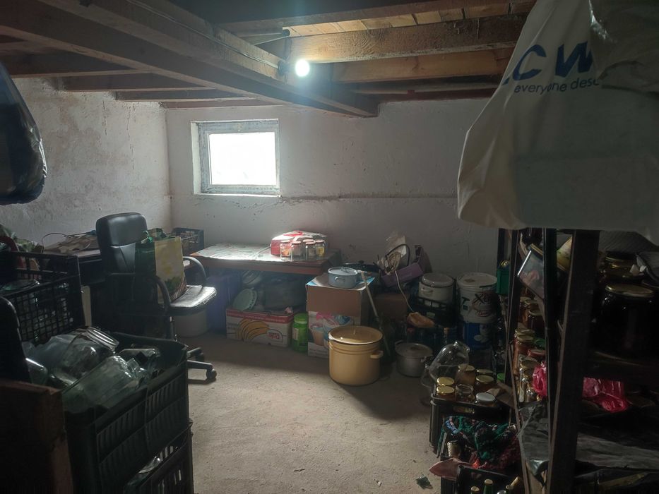 Самостоятелна тухлена къща