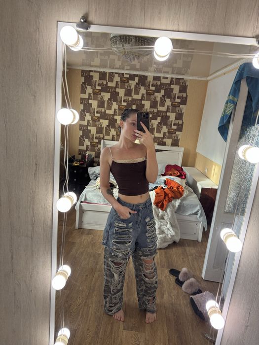 Продам джинсы новые с этикеткой можно на подарок