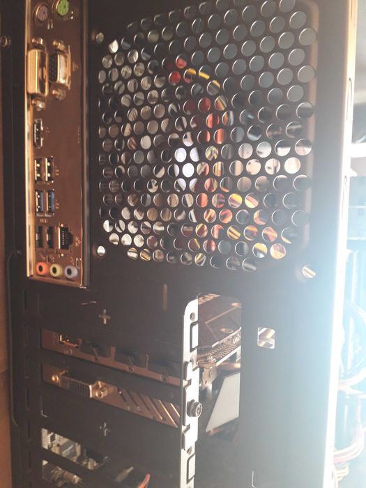 Геймърски компютър (Gaming PC)