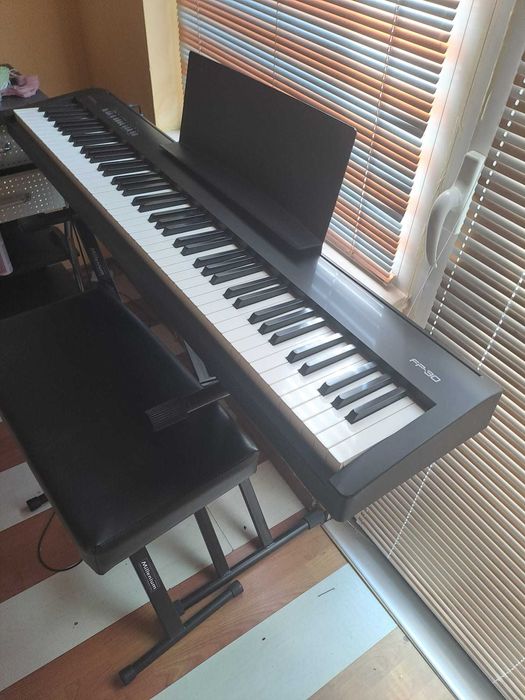 Roland FP-30 Electric Piano