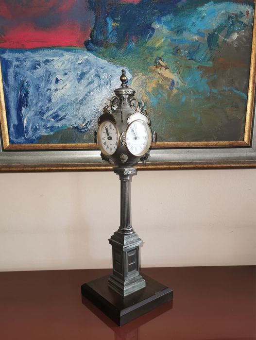 Часовник DUGENA четиристранен бронз дърво кварцов механизъм работещ  !