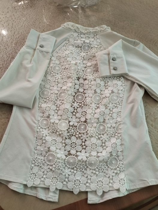 Белая рубашка на девочку, школьная рубашка