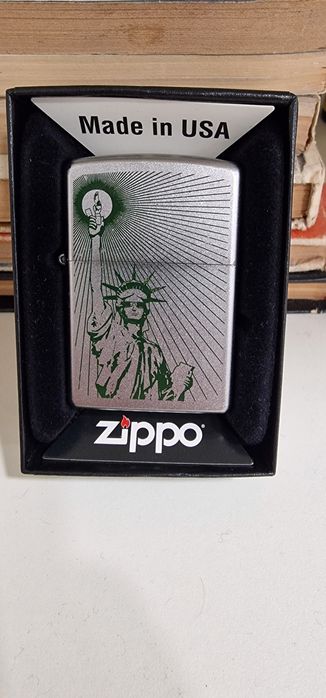 Bricheta Zippo Statue of Liberty