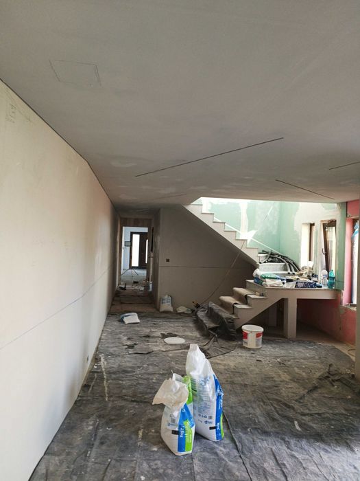 Lucrări interioare