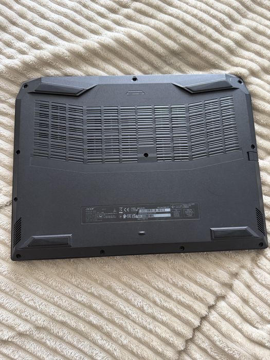 Продам игровой ноутбук Acer Nitro 5