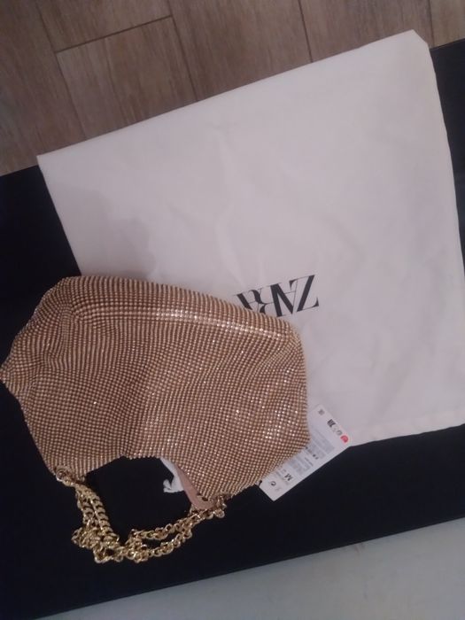 Сумочка красивая от ZARA