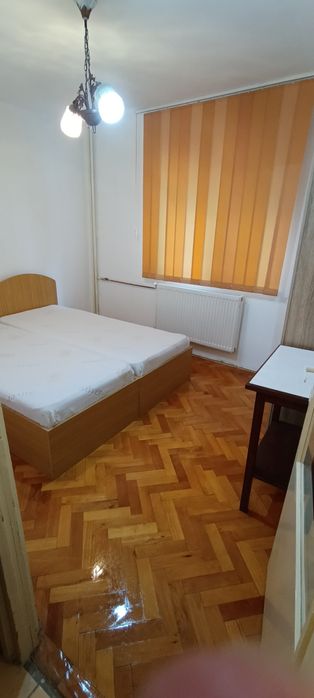 Proprietar inchiriez apartament 2 camere
