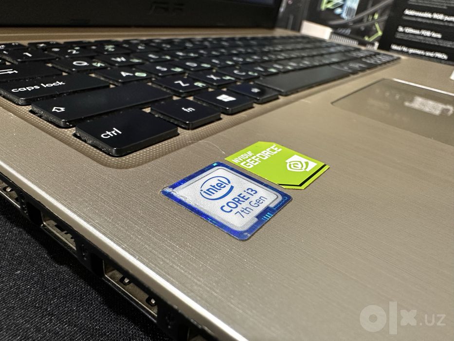 Арзон нархда ноутбук Asus Vivobook i3-7020U 12/128  Geforce MX130(2GB)