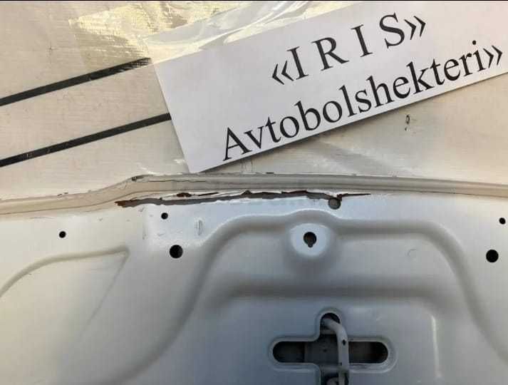Капот б/у в оригинале