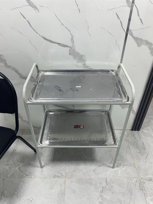 Процедурный столик ( Манипуляционный )