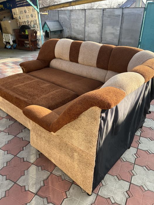 Угловой диван