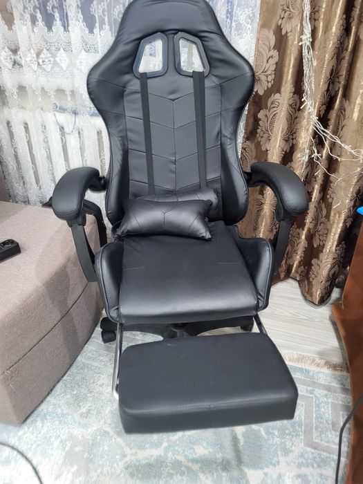 Кресло игровое...