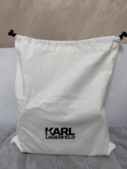 Чисто нова чанта Karl Lagerfeld