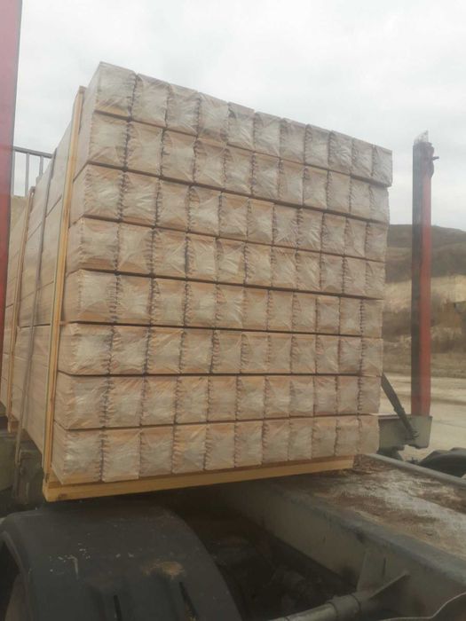 предлагам хидрофобен шперплат,ламперия,челни дъски, дървен материал