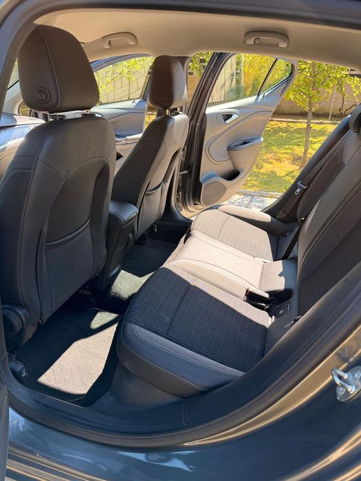 OPEL Astra 2020 — imagine 5