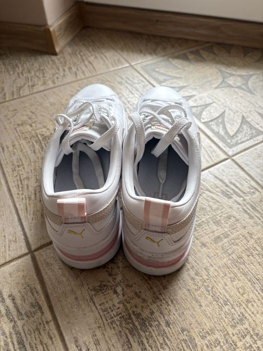 Маркови оригинални маратонки