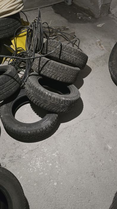 Резина зимняя б/у