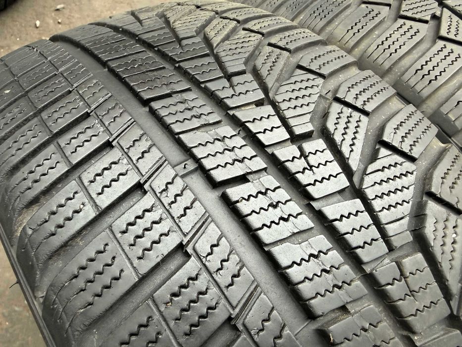 Anvelope iarna 255/35 r19 cu 225/40 r19 M+S - Hankook Winter I Cept Evo2
