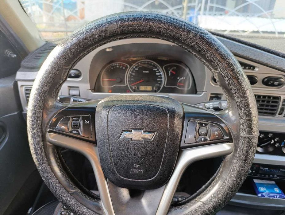 Nexia 2. Dons sotiladi.  Naqdga