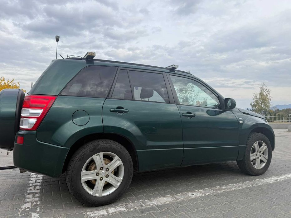 Suzuki Grand Vitara 1.9 DDiS | 4x4 | Reductor | 2009 | 129 CP